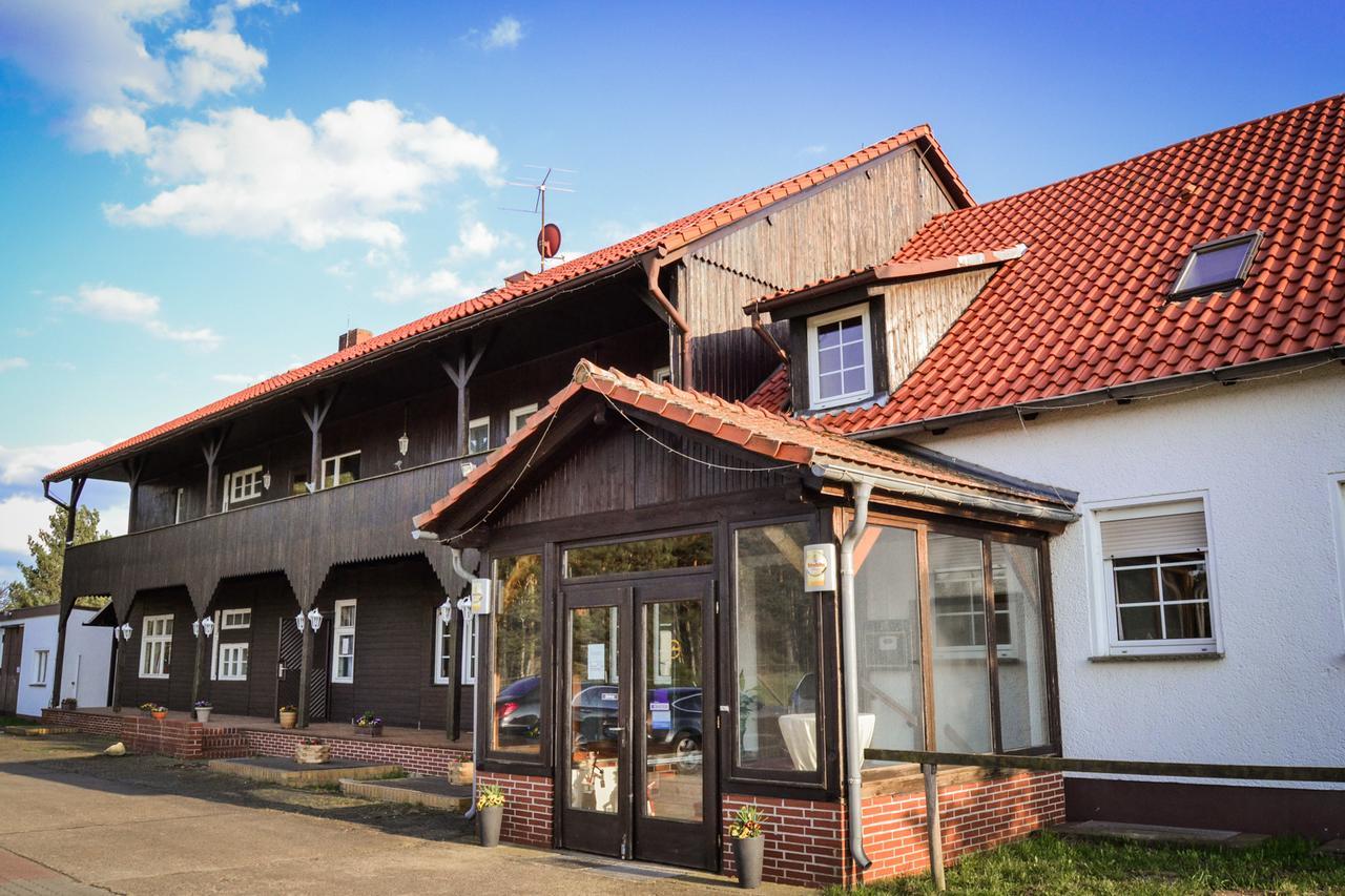 Hotel Am Wald - Jessen Eksteriør bilde